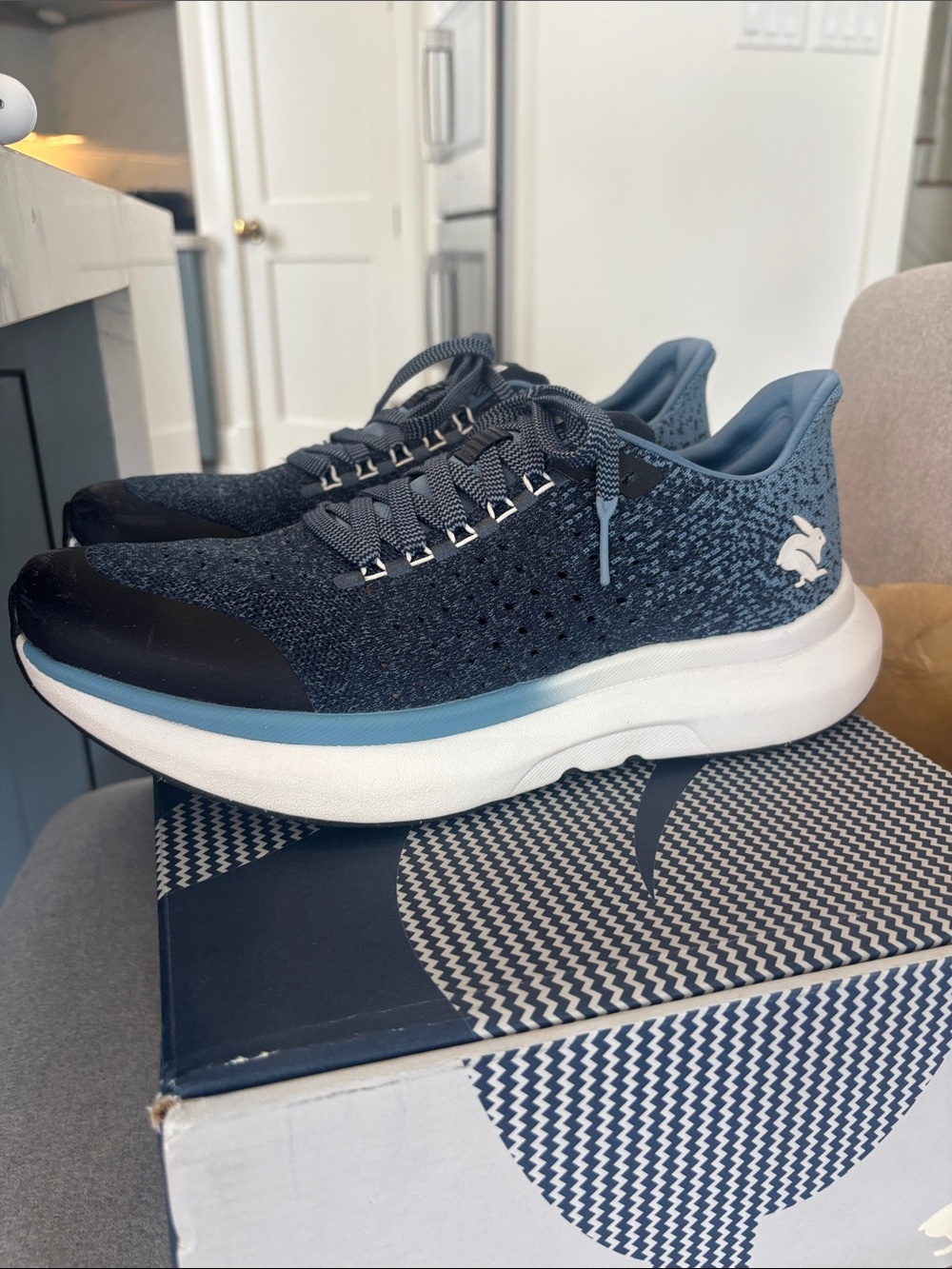Men's Blue Athletic Running Shoes with Cushioned White Midsole